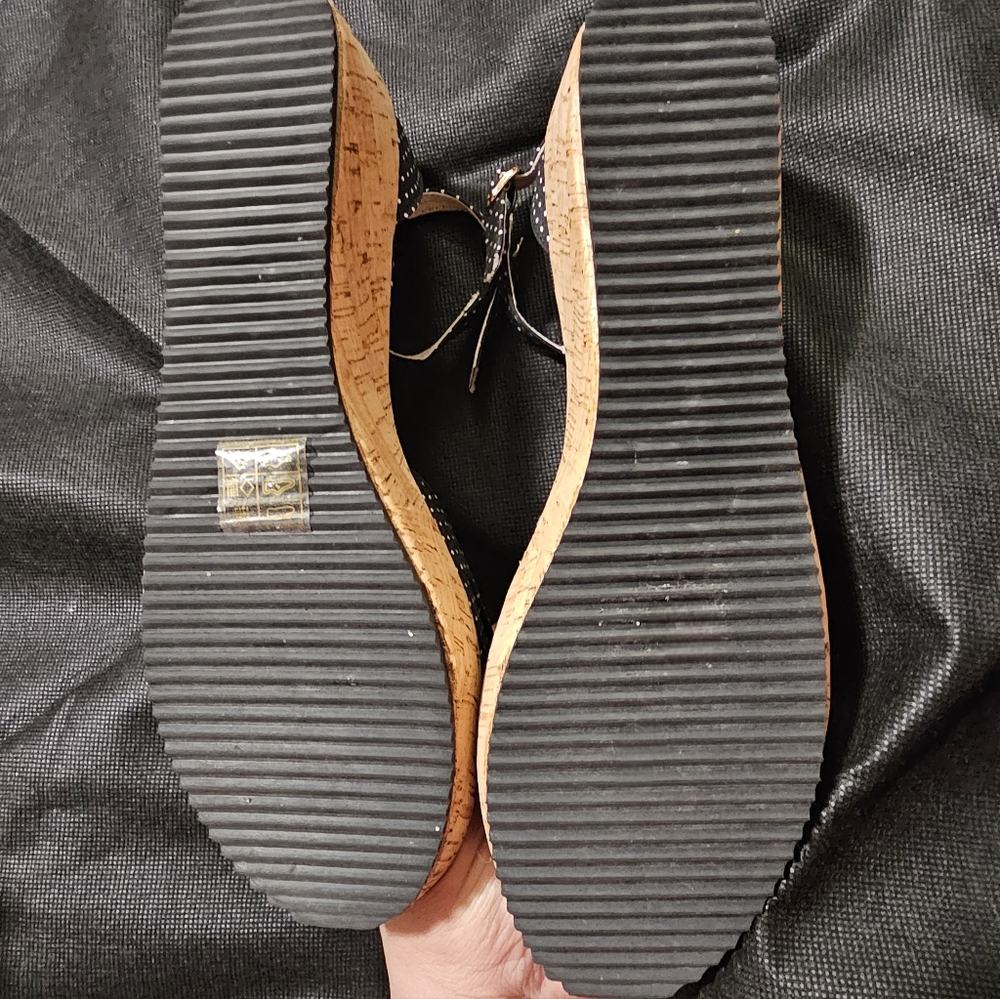 Banned Apparel Vintage Retro Polka Dot Flats Platform Heel - Picture 4 of 8